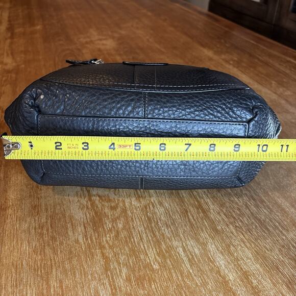 COACH Black Pebbled Leather Hobo Shoulder Bag Handbag Purse Zip Front Pocket - Picture 12 of 16